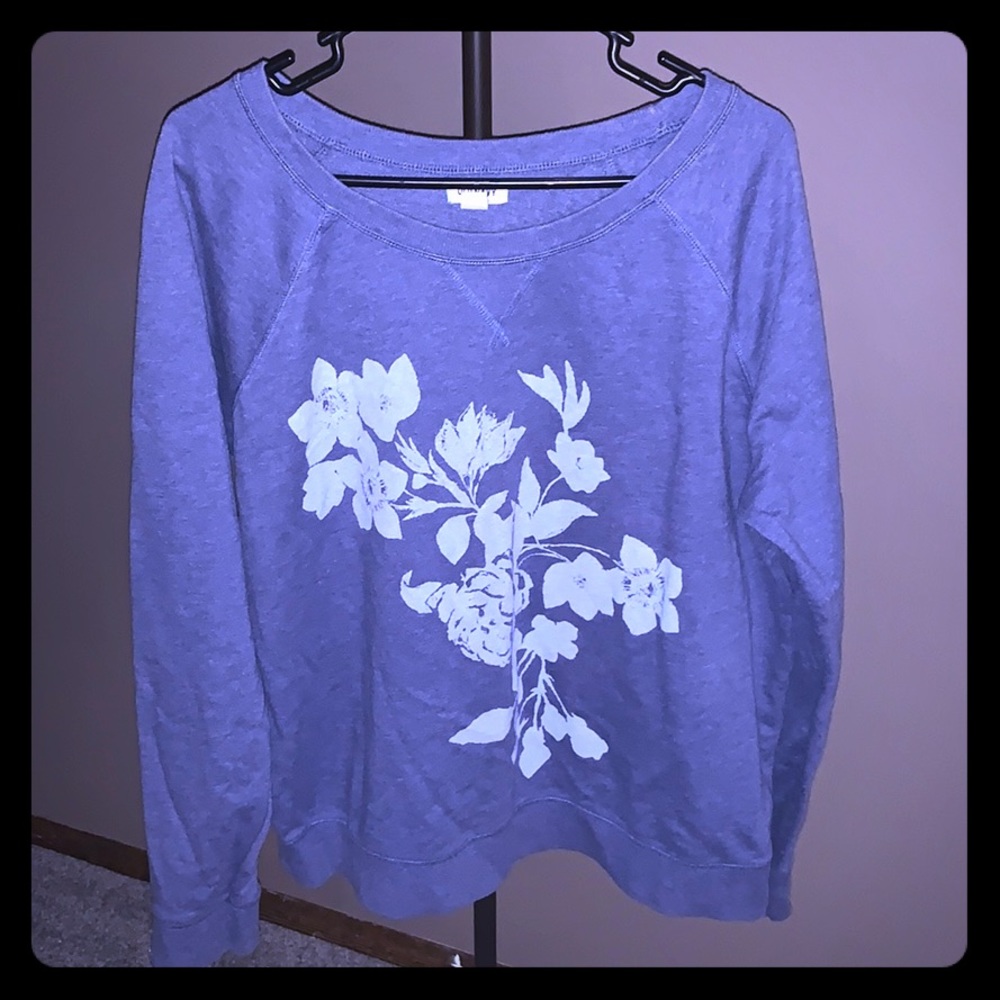Old navy sweater